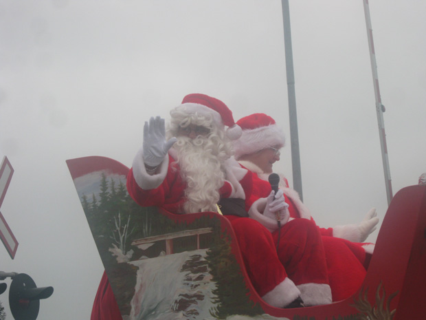 Santa-at-the-2012-Santa-Claus-Parade