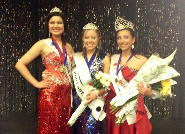 Thunder Bay Gals Compete at Miss North Ontario