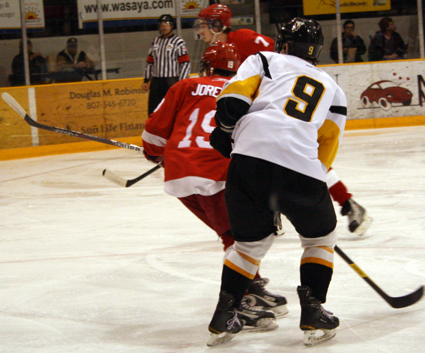 Thunder Bay North Stars vs Duluth Clydesdales