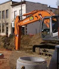 Roadwork ahead on Golf Links Road