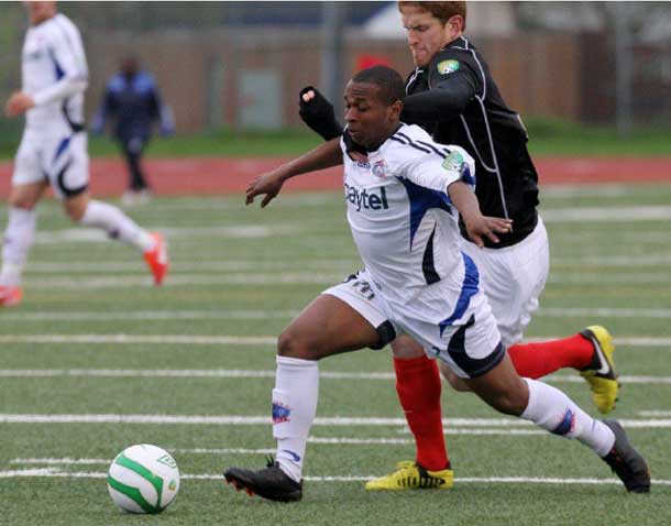 Thunder Bay Chill Host St. Louis Lions