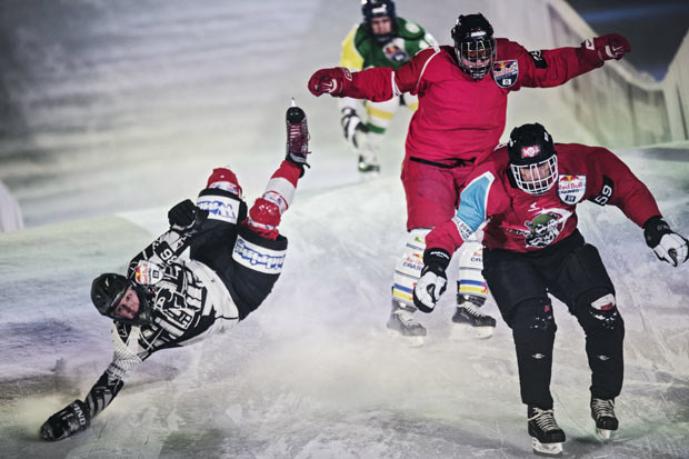 Red Bull Crashed Ice – Netherlands upsets and spills