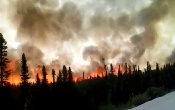 James Bay Highway - photo by Maxime Duperre Forest Fire