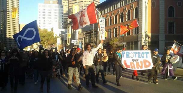 Idle No More in Winnipeg is marching on Portage Avenue in support of Elsipogtog First Nation