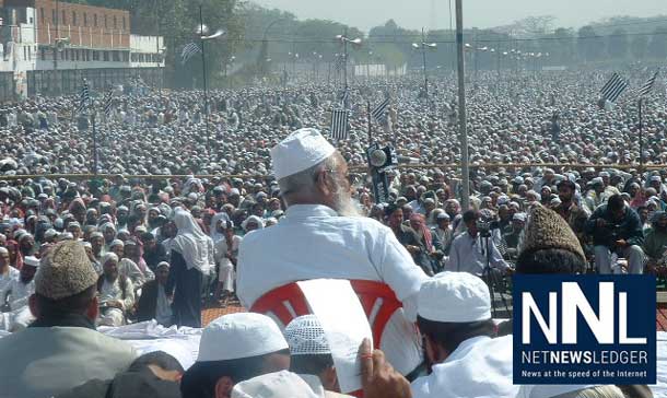 Jamiat Ulama I Hind and 100,000 Muslims dedicated to peace.
