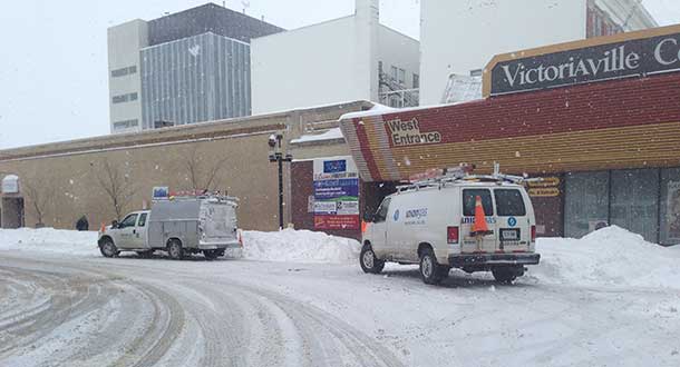 Union Gas is on scene at Victoriaville Centre. The mall and surrounding businesses are closed.