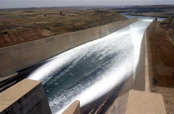 Iraq Dam Recaptured