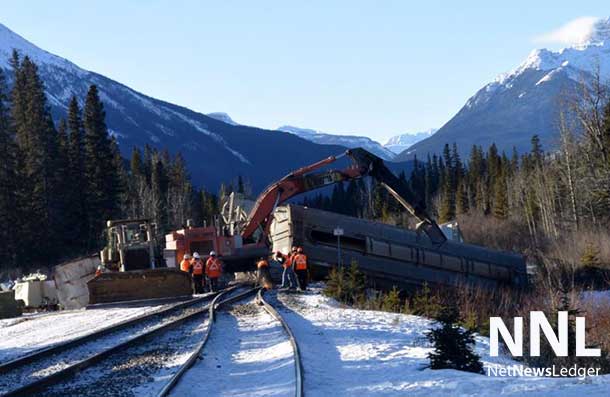 A Canadian Pacific train has de-railed near Banff Alberta