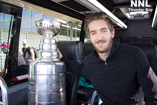 Pittsburgh Penguin Matt Murray and the Stanley Cup aboard the Kasper Mini-Bus at the Thunder Bay International Airport
