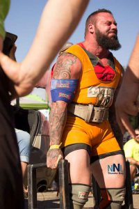 Kyle Rayner competing at the 2016 Thunder Bay's Strongest Man.
