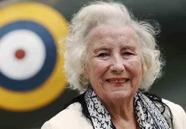Second World War British Forces Sweetheart Vera Lynn attends the Battle of Britain commemoration outside the Churchill War Rooms in London August 20, 2010. REUTERS/Luke MacGregor