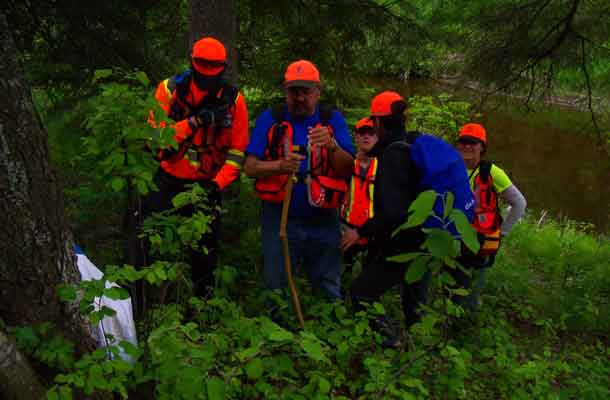 Search Team on the banks of the McIntyre River