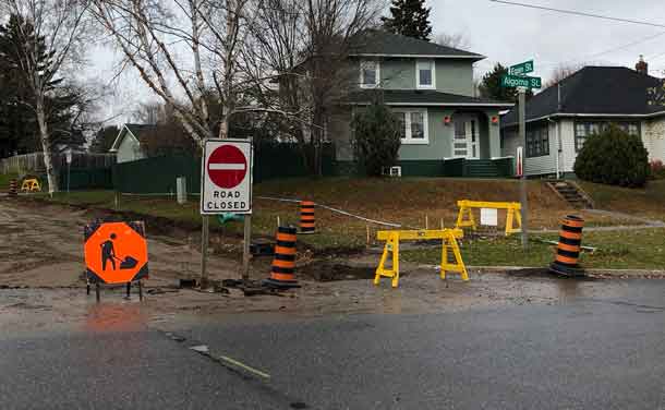 Work on the watermain at the intersection of Algoma and Egan Street will start on November 1st and is expected to be completed by November 2nd.
