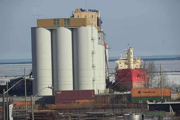 The Federal Bering loading at the elevator in Thunder Bay - April 22 2018