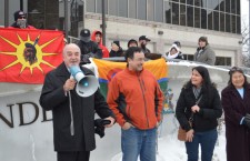 Idle-No-More-Thunder-Bay-City-Hall-Jan-28-2013