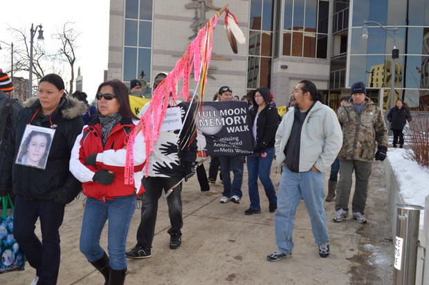 Violence in Thunder Bay against women