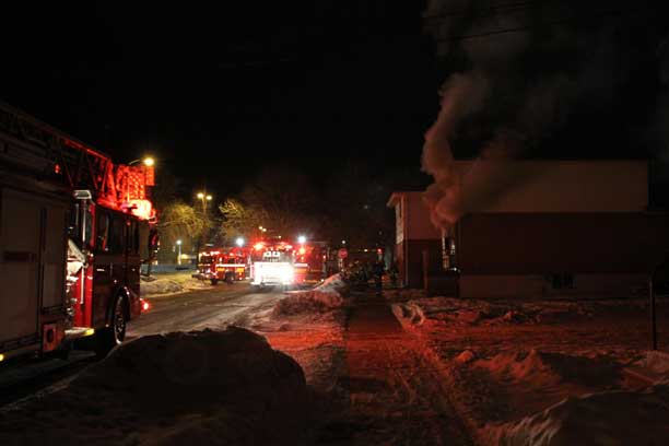 Thunder Bay Fire Rescue is on the scene on Machar - photo by Dman