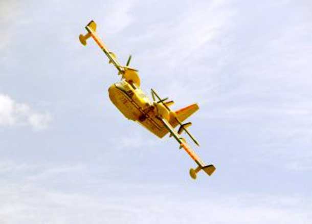 Water Bombers fight Forest Fires