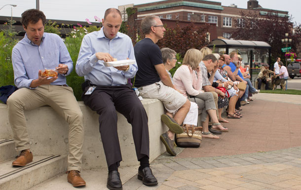 City Hall Sounds in Thunder Bay