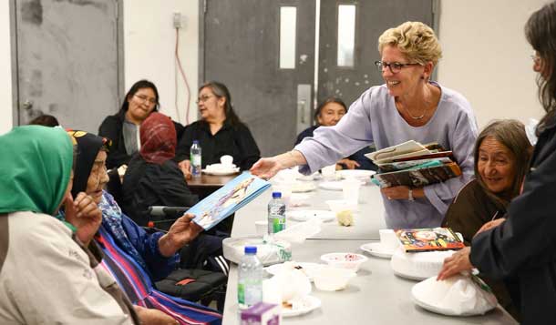 Premier Wynne in Washaho - Fort Severn.