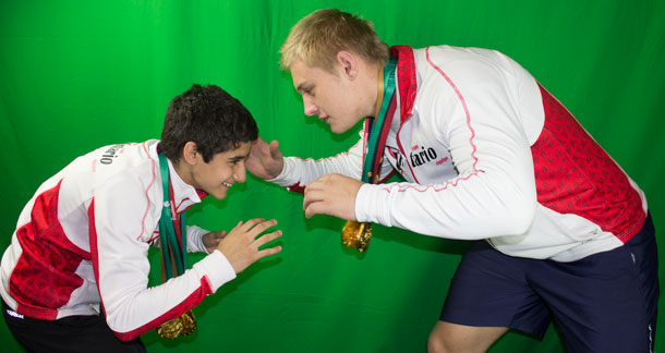 Marco Palermo and Ron Bingham - Both Giants grapple with Gold