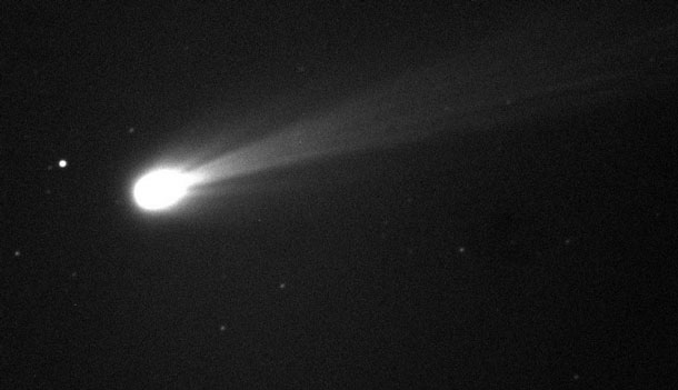 Comet ISON shines brightly in this image taken on the morning of Nov. 19, 2013. This is a 10-second exposure taken with the Marshall Space Flight Center 20