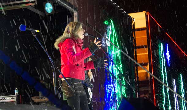 Live on stage in Thunder Bay bringing in the crowd for a rendition of Jingle Bells