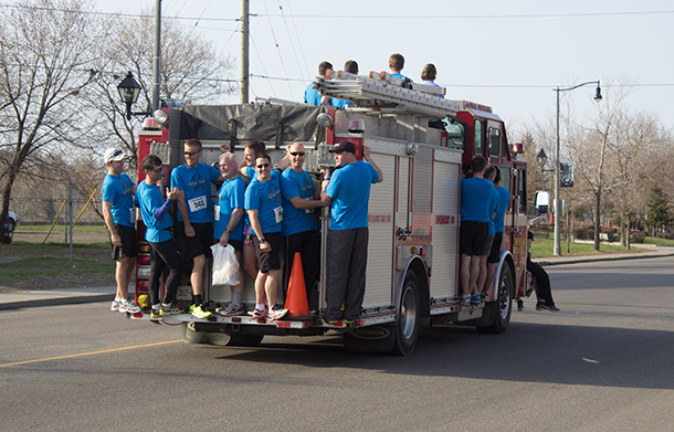 Another of the traditions at the race as runners get to the starting line.