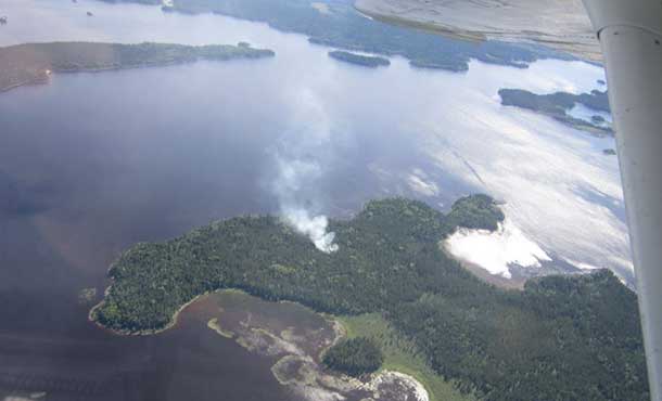 Nipigon 17 in early stages of burning