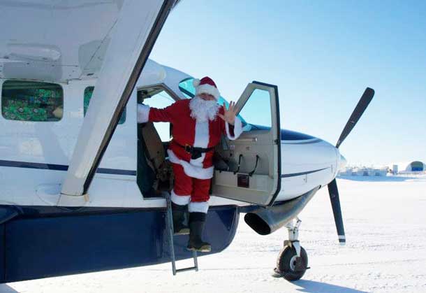 Santa arrives to spread Christmas cheer