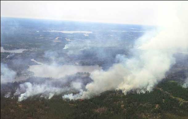 Kenora District Fire Number 018 exhibited extreme fire behaviour under windy and dry conditions May 07, growing to an estimated size of 1,000 hectares. Further growth is expected on the fire in coming days with little relief from the weathe