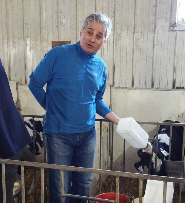 Minister Bill Mauro at Slate River Dairy