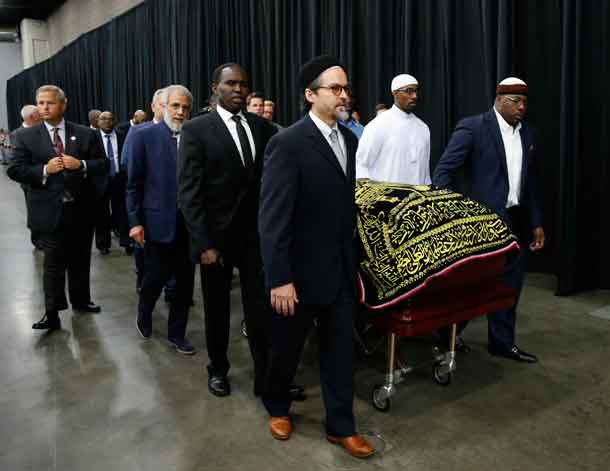 The coffin of late boxing champion Muhammad Ali arrives for a jenazah, an Islamic funeral prayer, in Louisville, Kentucky, U.S. June 9, 2016. REUTERS/Lucas Jackson