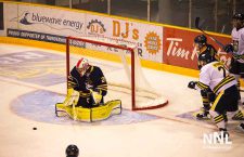 lu-t-wolves-vs-lethbridge-sept-30-2016-1