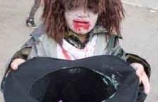 attawapiskat-zombie-walk-3