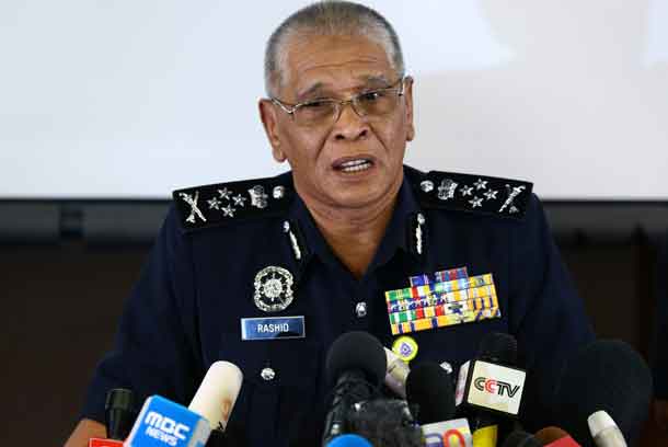 Malaysia's National Police Deputy Inspector-General Noor Rashid Ibrahim speaks during a news conference regarding the apparent assassination of Kim Jong Nam, the half-brother of the North Korean leader, at the Malaysian police headquarters in Kuala Lumpur, Malaysia, February 19, 2017. REUTERS/Athit Perawongmetha