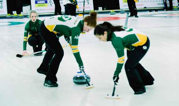 Curling Championships continue in Thunder Bay