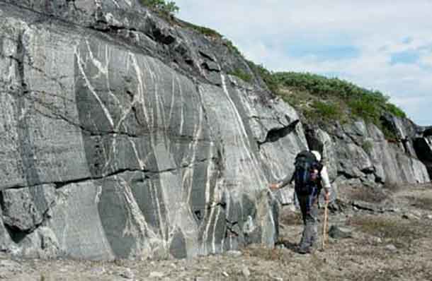 Photograph of the ancient crust such as these found along the eastern shores of the Hudson Bay. Photo by Rick Carlson.