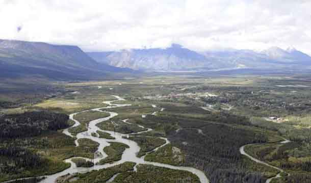 A general view of Kluane National Park near Haines Junction, Yukon, is seen in this 2011 archive photo. REUTERS/Sean Kilpatrick/Pool