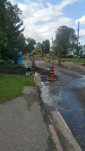 Munroe Street at Algoma - water had been running for hours. A quick call resulted in a repair crew being dispatched.