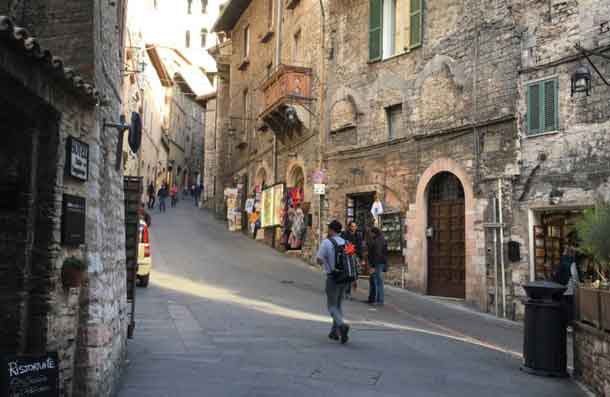 A street in Assisi, Italy, Oct. 26, 2017. Thomson Reuters Foundation/Alex Whiting