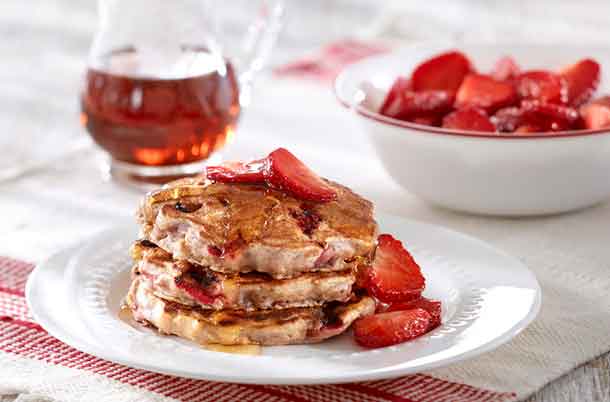 Foodland Ontario - Strawberry Oatmeal Pancakes