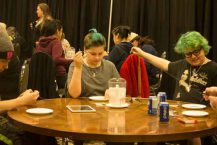beading-at-gathering-Sandpoint-First-Nation