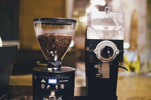 A coffee grinder can give you the professionally brewed taste you love without breaking your bank – and you don't even need to leave your kitchen.