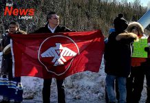 Supporters Set up on Nipigon Bridge in Solidarity with Wet’suwet’en Land Protectors Protesters on the Nipigon Bridge on January 12 2019 Image ©Louis Kwissiwa