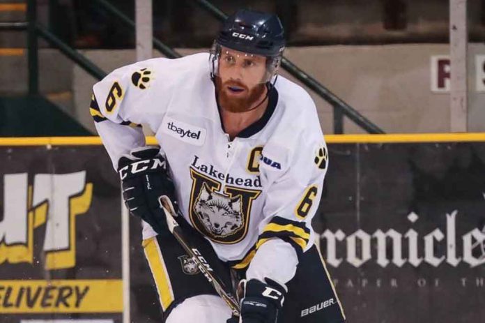 Dillon Donnelly Leaves Thunderwolves seeking pro career with Wichita Thunder