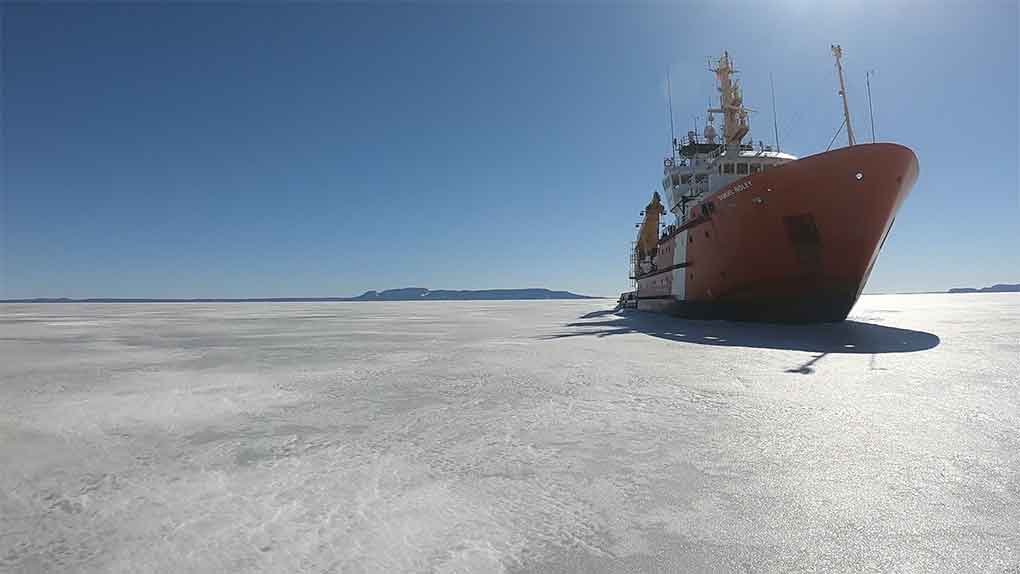 Photo courtesy of Peter VanderPluijm of the Canadian Coast Guard