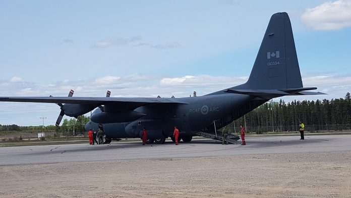 RCAF Hercules in Sioux Lookout - Image courtesy of North Star Air