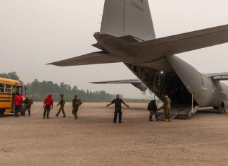 Matawa Chiefs Declare State of Emergency, Demand Immediate Wildfire Response Canadian Rangers assist residents in evacuation of community