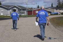 Frank-Pullia-team-Doorknocking-in-Terrace-Bay